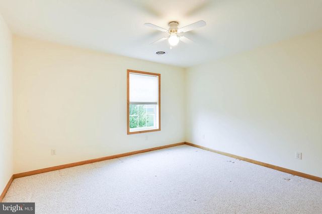 11230 THORNWOOD ROAD RD, Shippensburg, PA 17257