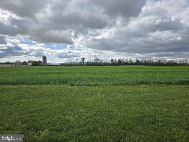 11230 THORNWOOD ROAD RD, Shippensburg, PA 17257