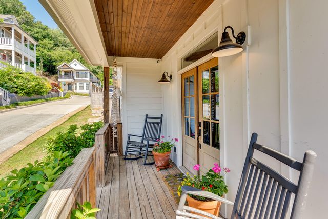 1721 W 39th Street, Chattanooga, TN 37409