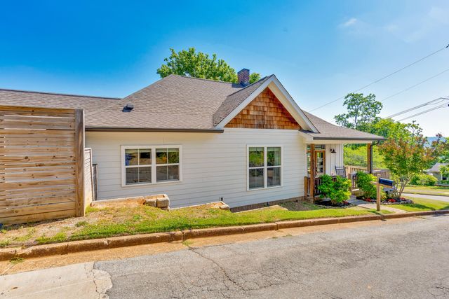 1721 W 39th Street, Chattanooga, TN 37409