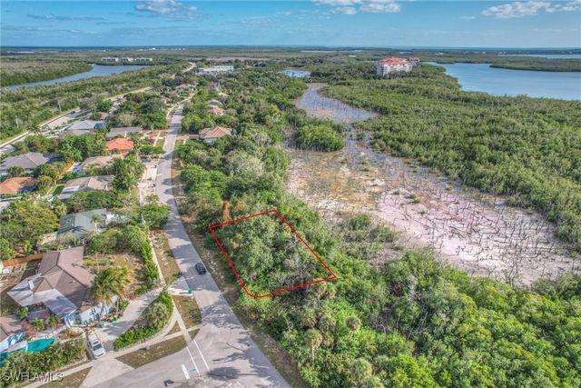 2041 Sheffield AVE, Marco Island, FL 34145