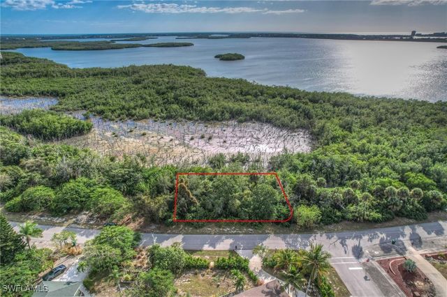 2041 Sheffield AVE, Marco Island, FL 34145