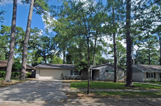 10034 Cedardale Drive, Houston, TX 77055