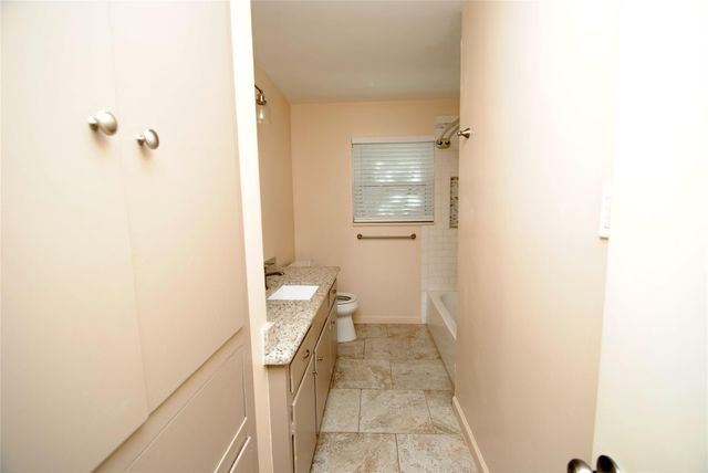 10034 Cedardale Drive, Houston, TX 77055