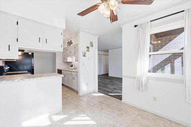 1161 GILLINGHAM ROAD, Neenah, WI 54956