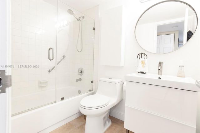 2941 N Nob Hill Rd 208, Sunrise, FL 33322