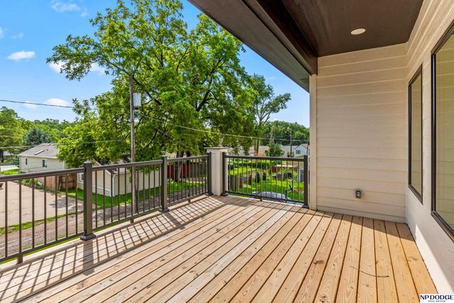5841 S 48th Avenue, Omaha, NE 68117