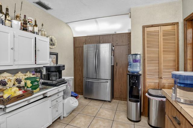 2619 Arthur St, Hollywood, FL 33020