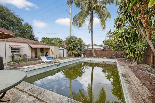 2619 Arthur St, Hollywood, FL 33020