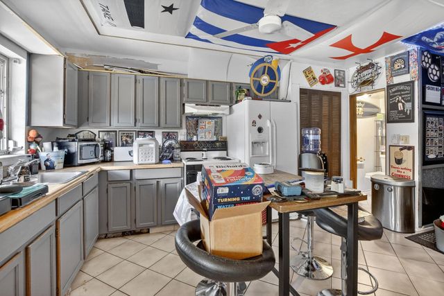 2619 Arthur St, Hollywood, FL 33020