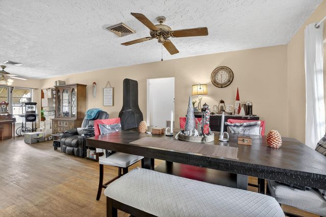 2619 Arthur St, Hollywood, FL 33020