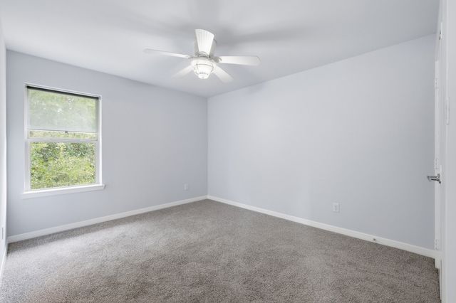 521 Diamond Point Drive, Oak Point, TX 75068