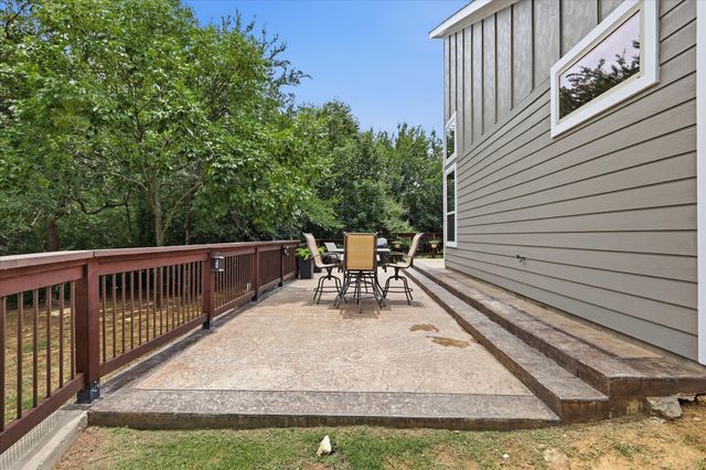 521 Diamond Point Drive, Oak Point, TX 75068