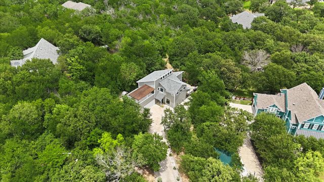 521 Diamond Point Drive, Oak Point, TX 75068