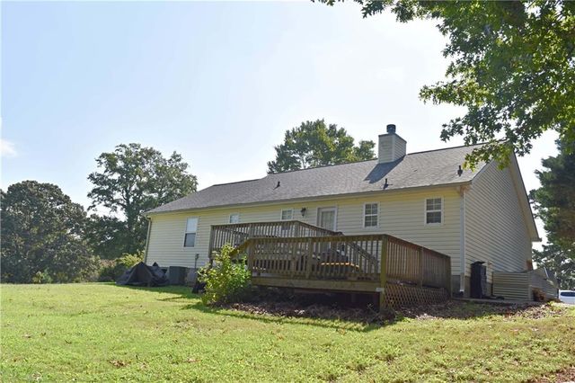 5923 Carter Street, Lula, GA 30554