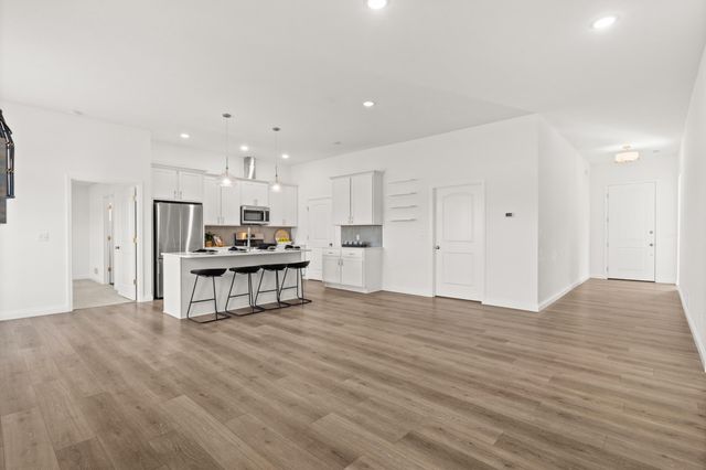 6575 GATEWAY ARCH WAY, Ashland, MO 65010