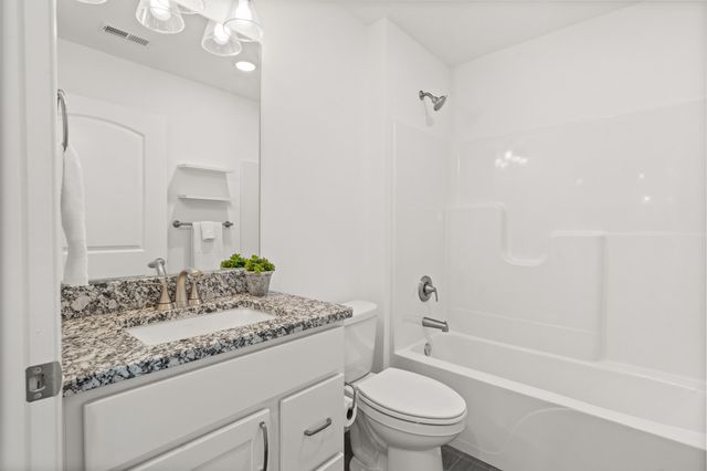 6575 GATEWAY ARCH WAY, Ashland, MO 65010