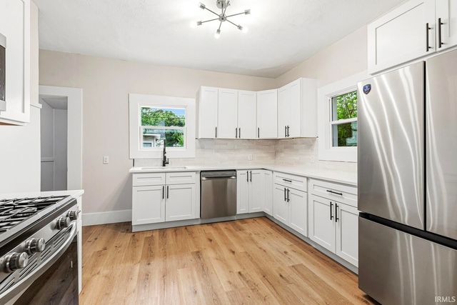 1114 E Bowman Street, South Bend, IN 46613