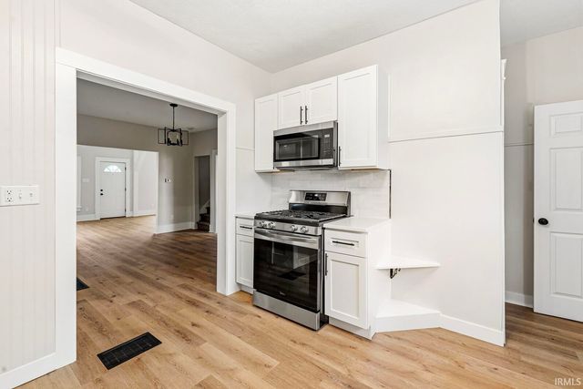 1114 E Bowman Street, South Bend, IN 46613