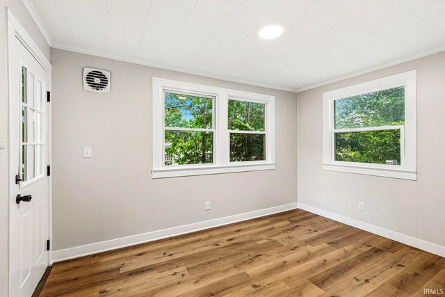 1114 E Bowman Street, South Bend, IN 46613