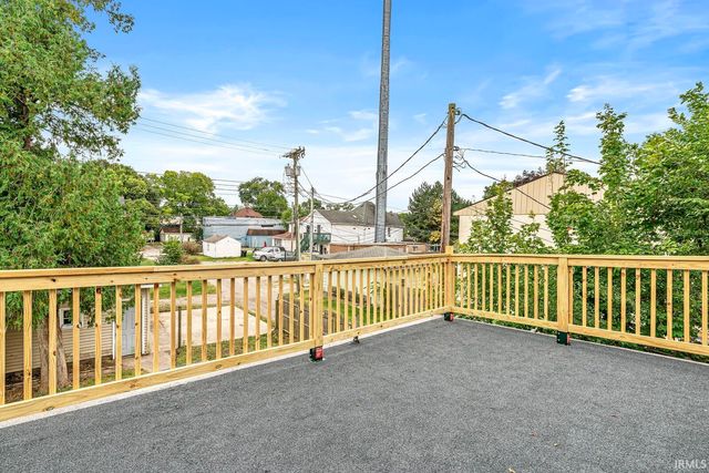 1114 E Bowman Street, South Bend, IN 46613