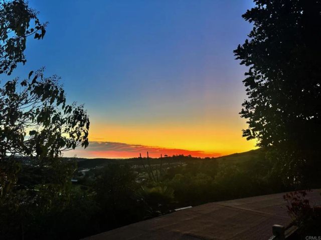 1765 Robinhood Road, Vista, CA 92084