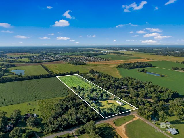 9590 County Road 34, Fairhope, AL 36532