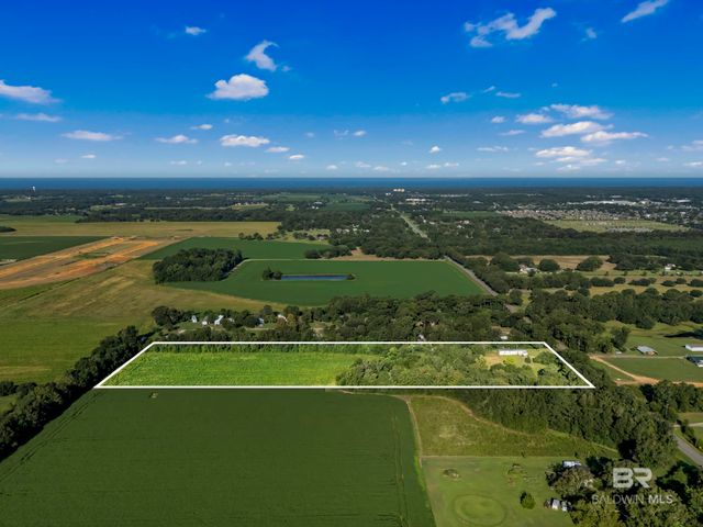 9590 County Road 34, Fairhope, AL 36532