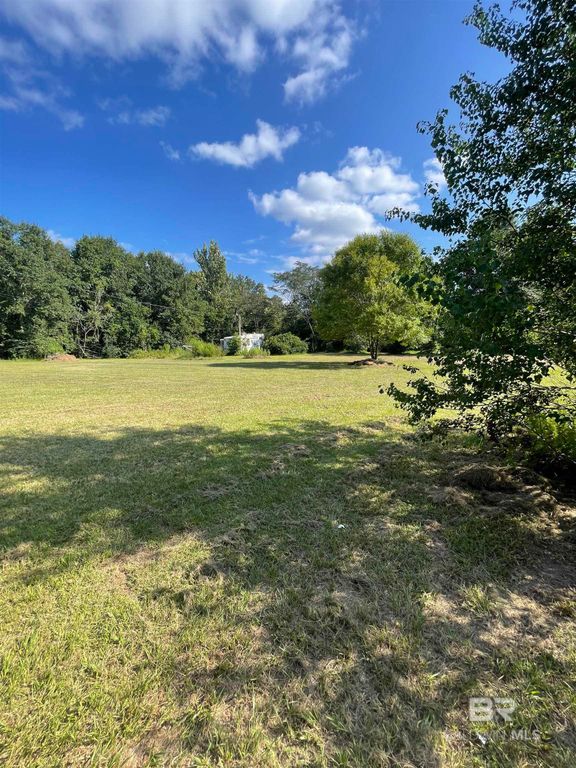 9590 County Road 34, Fairhope, AL 36532
