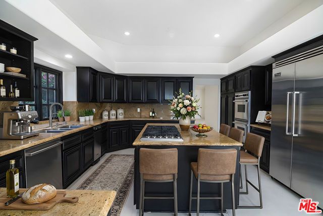 24362 Park Granada, Calabasas, CA 91302