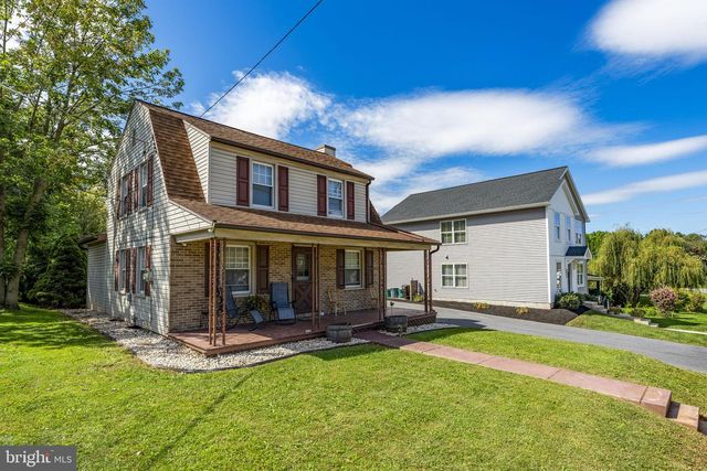 233 E FULTON ST, Ephrata, PA 17522