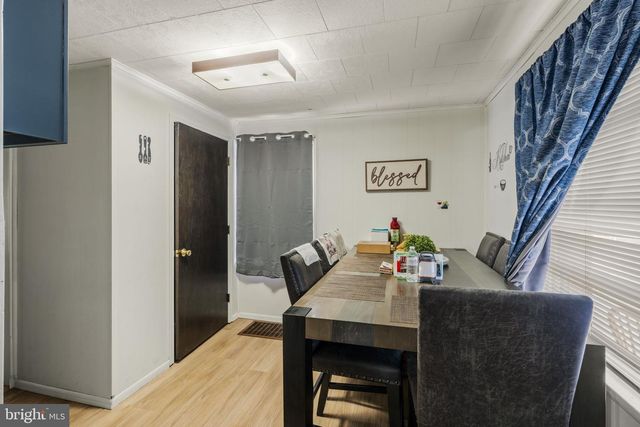 233 E FULTON ST, Ephrata, PA 17522