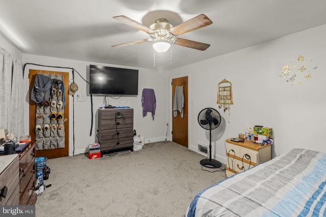 233 E FULTON ST, Ephrata, PA 17522