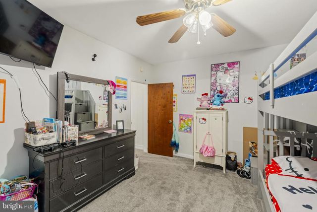 233 E FULTON ST, Ephrata, PA 17522