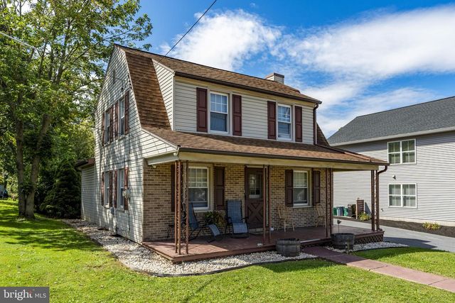233 E FULTON ST, Ephrata, PA 17522