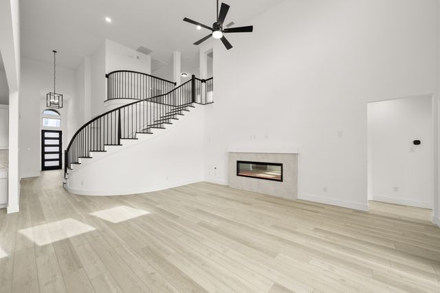 2412 Sparrow Drive, Mansfield, TX 76063