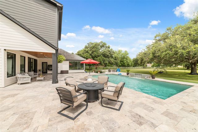 32030 Wendt Park Trace, Fulshear, TX 77441
