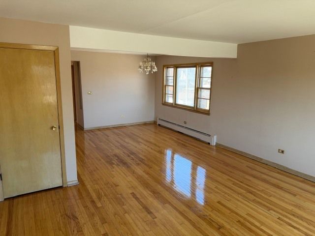 5556 N Central Avenue 3, Chicago, IL 60630