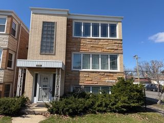 5556 N Central Avenue 3, Chicago, IL 60630