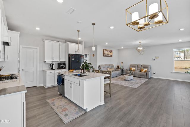 2267 Grants Pass Station, Apex, NC 27502