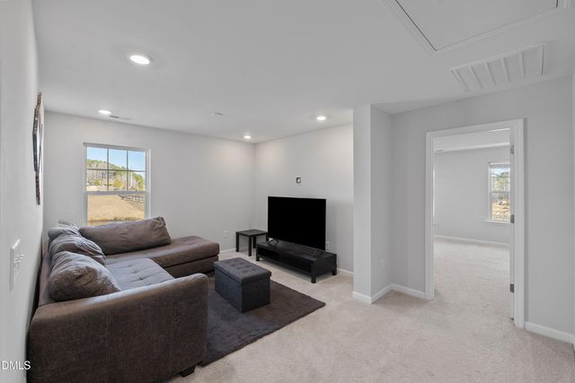 2267 Grants Pass Station, Apex, NC 27502