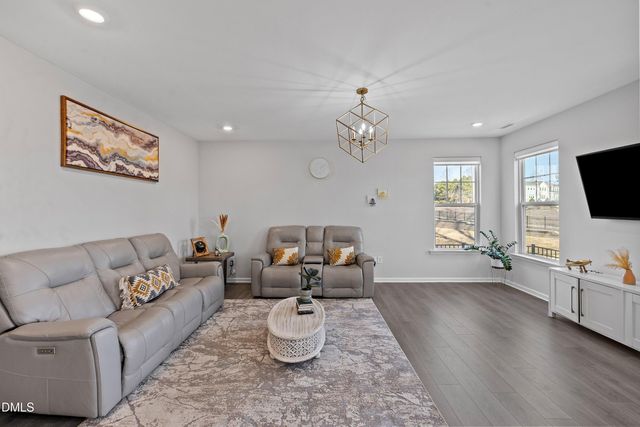 2267 Grants Pass Station, Apex, NC 27502