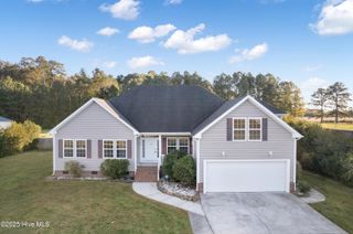 344 Tulls Creek Road N, Moyock, NC 27958