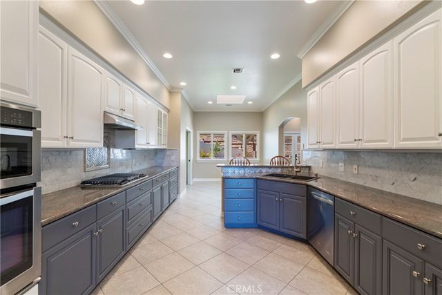 251 S Skyline, Thousand Oaks, CA 91361