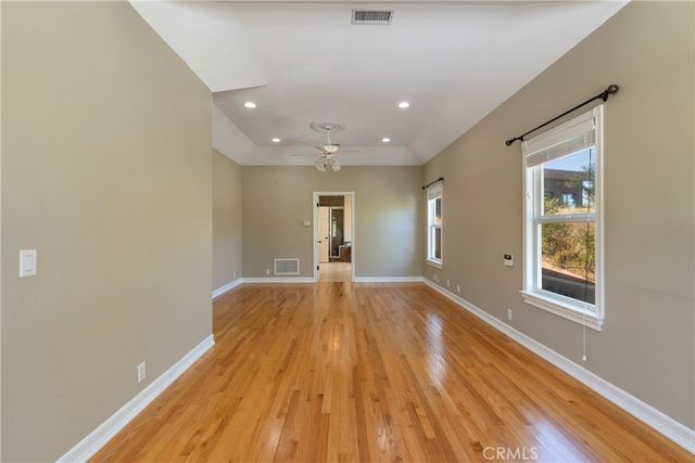 251 S Skyline, Thousand Oaks, CA 91361