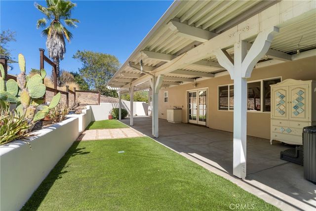 251 S Skyline, Thousand Oaks, CA 91361