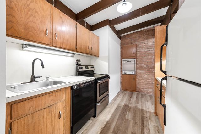 5220 Memorial Drive 5220, Houston, TX 77007