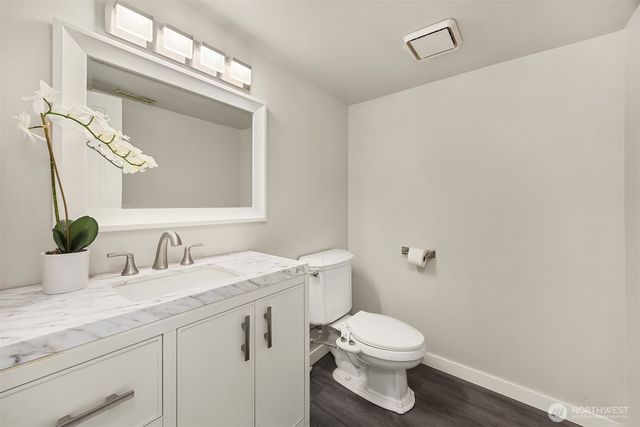 2305 NW Oakcrest Drive, Issaquah, WA 98027