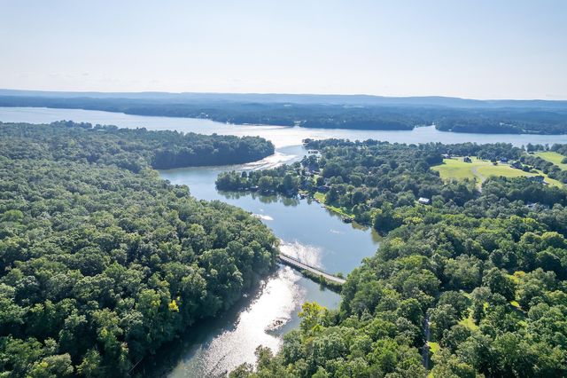 5325 Bear Creek, Birchwood, TN 37308