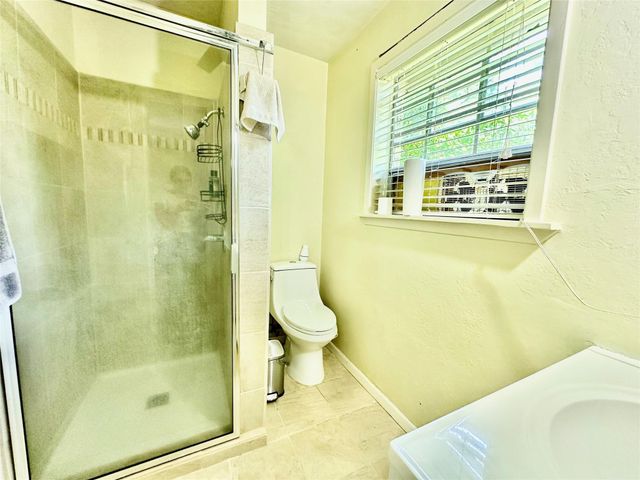 506 North Pine, Woodville, TX 75979